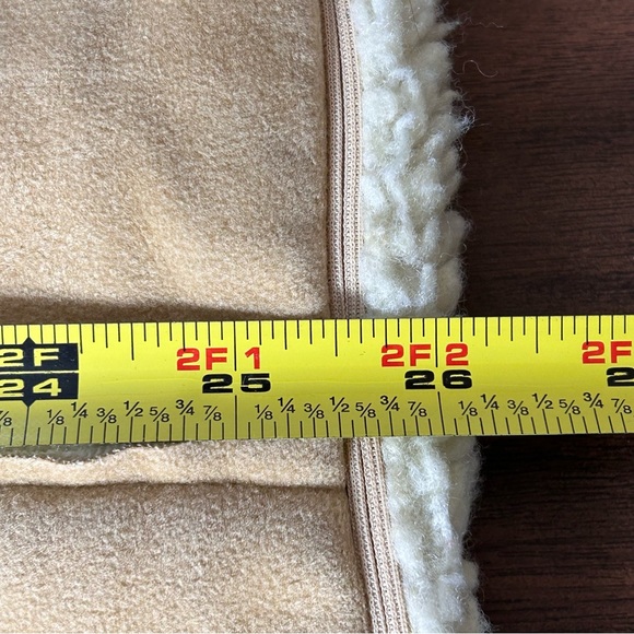 Set of 2 River Road large pillow covers faux suede and Sherpa double sided 25” - Picture 5 of 16